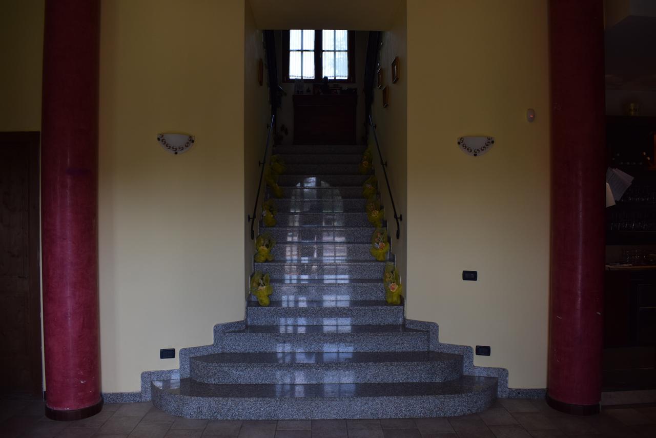 Agriturismo Mulino Bianco Lonato Ngoại thất bức ảnh